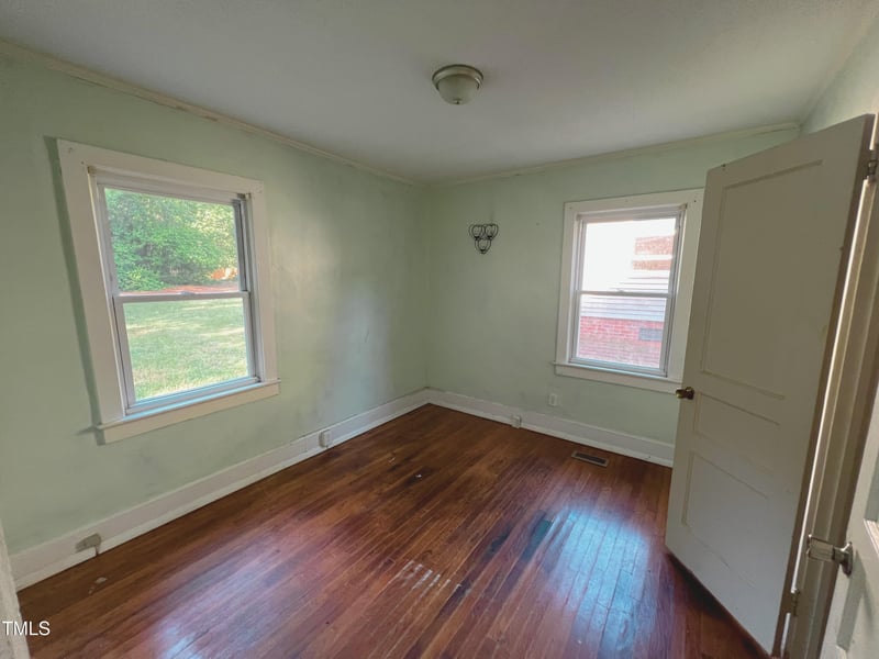 403 Mcneill St, Lillington, NC 27546