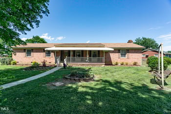 403 Mcpherson Dr, Mebane, NC 27302