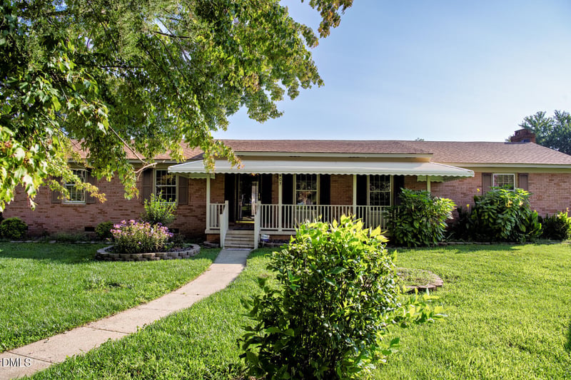 403 E Mcpherson Dr, Mebane, NC 27302