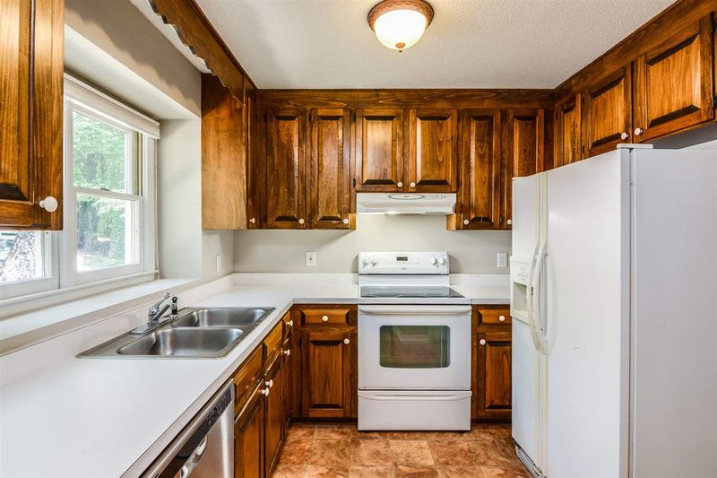 403 Oak Run Dr, Raleigh, NC 27606