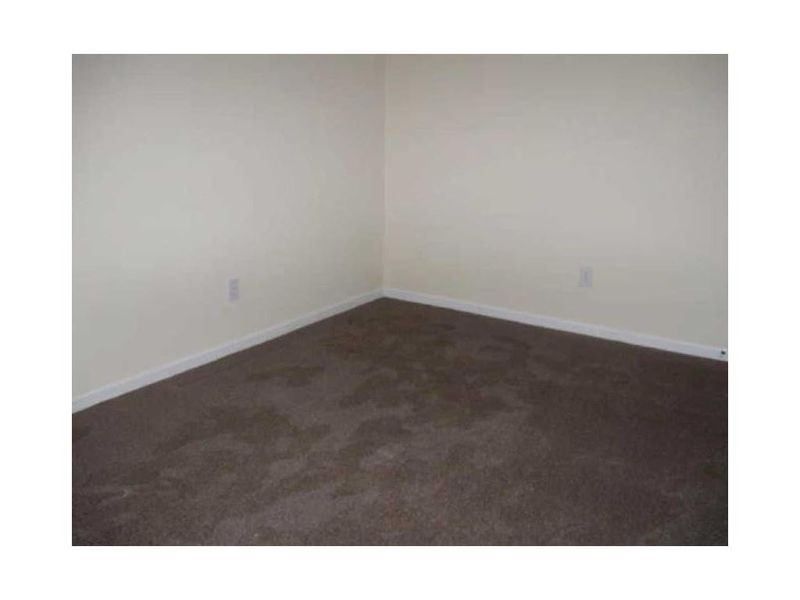 403 Poplar St, Graham, NC 27253