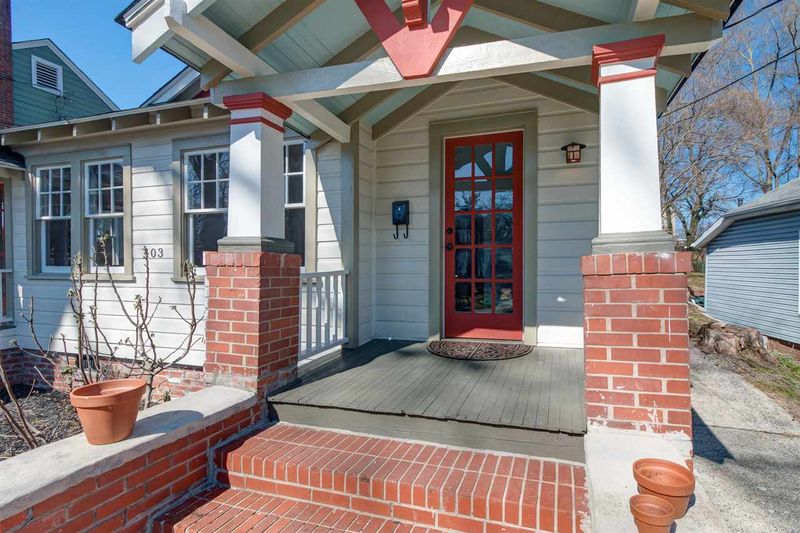 403 N Queen St, Durham, NC 27701
