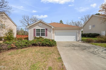 403 Ravenstone Ln, Durham, NC 27703