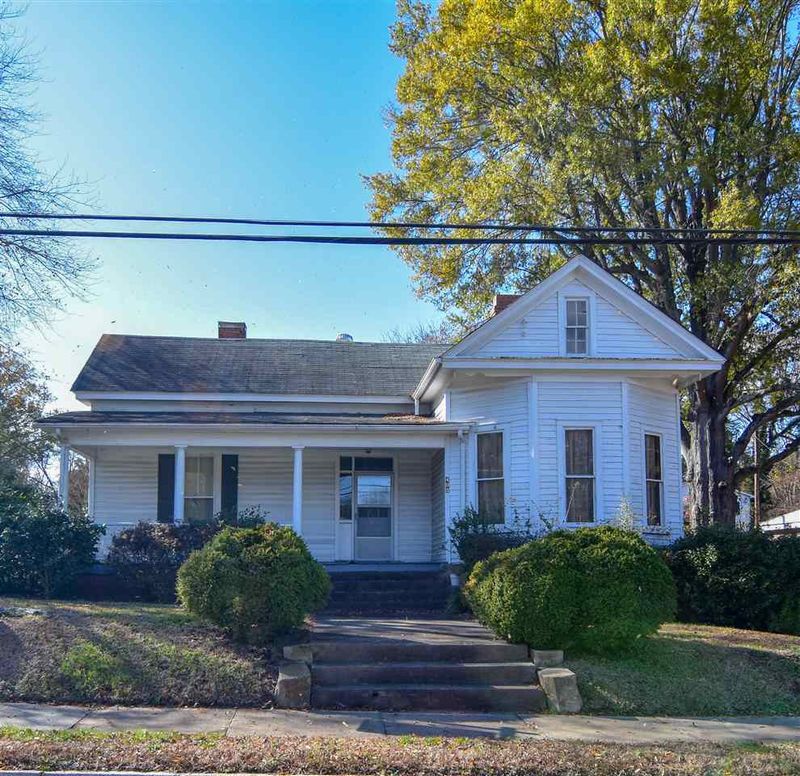 403 Reams Ave, Roxboro, NC 27573