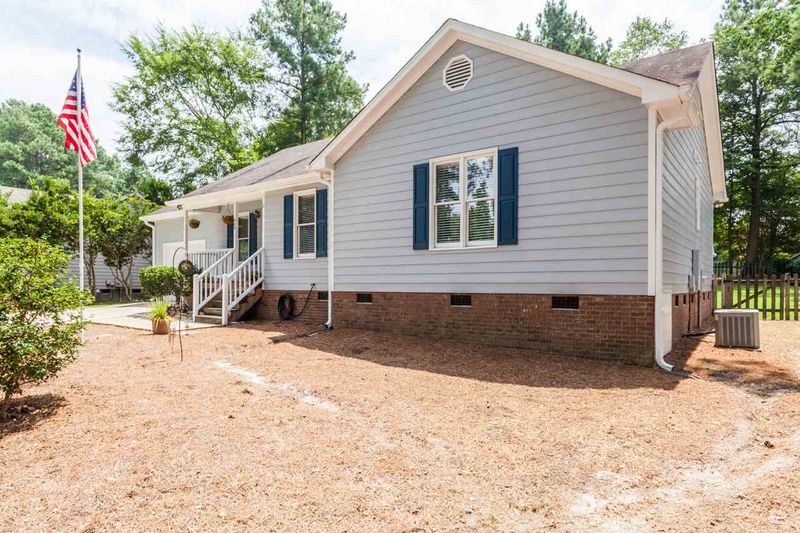 403 Southampton Dr, Knightdale, NC 27545