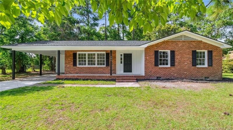 403 Southwick Dr, Fayetteville, NC 28303