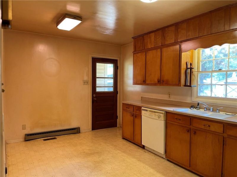 403 Trail Two, Burlington, NC 27215