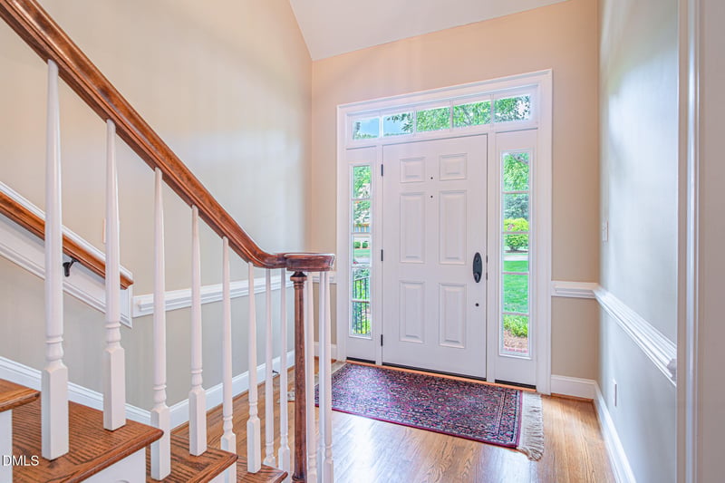 403 Whisperwood Dr, Cary, NC 27518