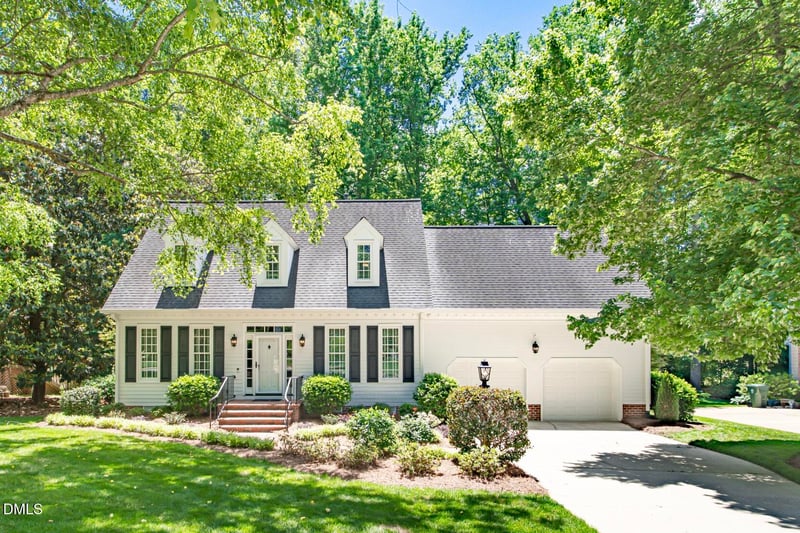 403 Whisperwood Dr, Cary, NC 27518