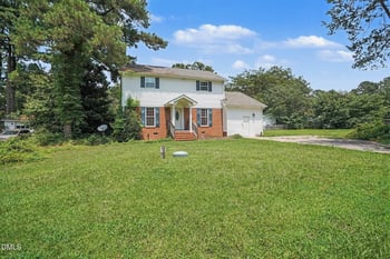 403 Woodhille Dr, Goldsboro, NC 27530