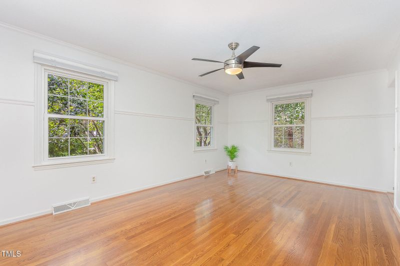 4030 King Charles Rd, Durham, NC 27707