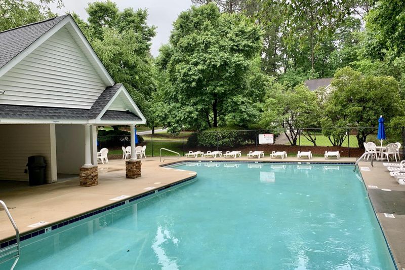 4030 Winecott Dr, Apex, NC 27502