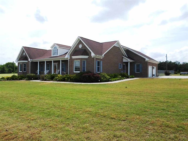 4031 Christian Light Rd, Fuquay Varina, NC 27526