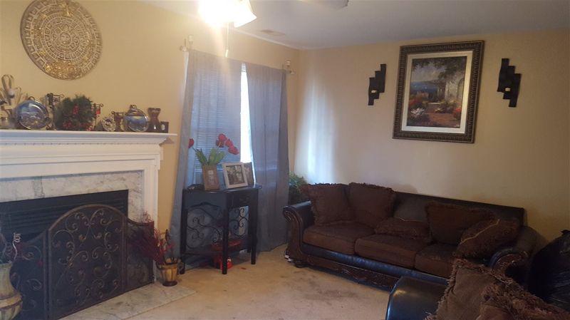4032 Grandover Dr, Raleigh, NC 27610
