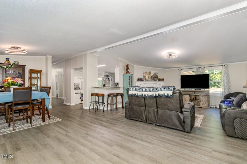 4032 Royal Oak Dr, Franklinton, NC 27525