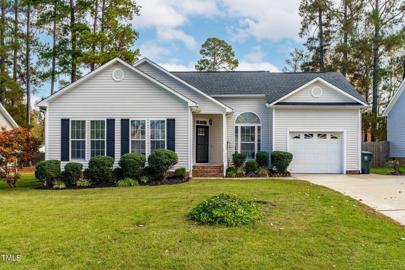 4033 Mackinac Island Ln, Raleigh, NC 27610