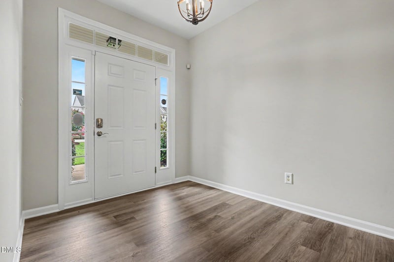 4033 Patriot Ridge Ct, Raleigh, NC 27610