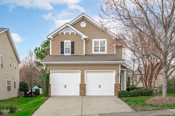 4033 Remington Oaks Cir, Cary, NC 27519