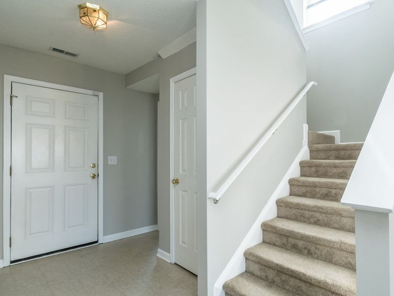 4033 Wester Rd, Raleigh, NC 27604
