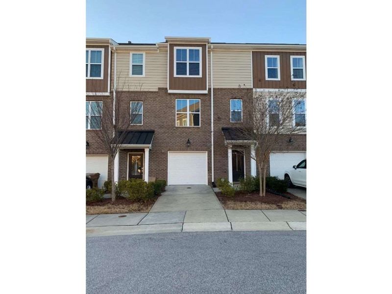 4034 Sykes St, Cary, NC 27519