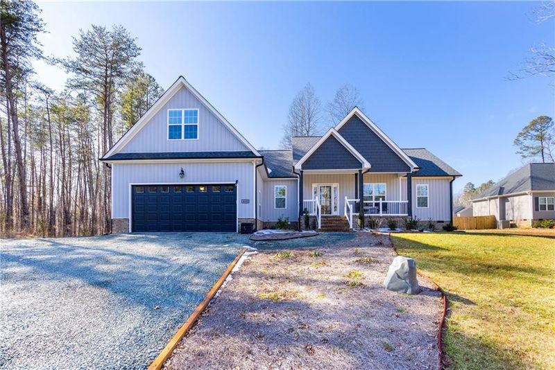 4035 Clapp Mill Rd, Burlington, NC 27215
