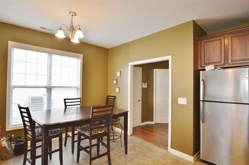 4035 Comrie Ln, Burlington, NC 27215