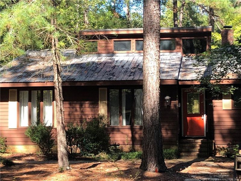 4035 Timber Wolf Cir, Sanford, NC 27332