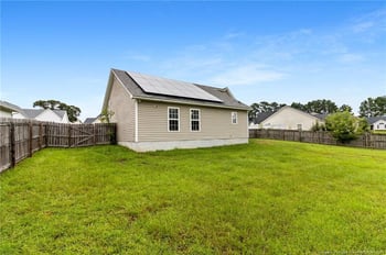 4036 Red Oak Dr, Fayetteville, NC 28306