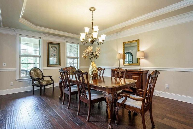 4037 Piney Gap Dr, Cary, NC 27519