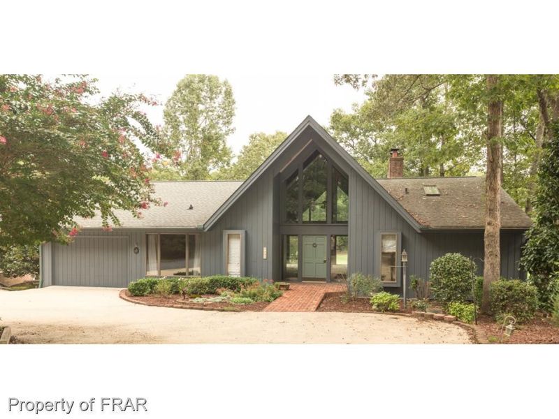 4037 Timberwolf Cir, Sanford, NC 27332