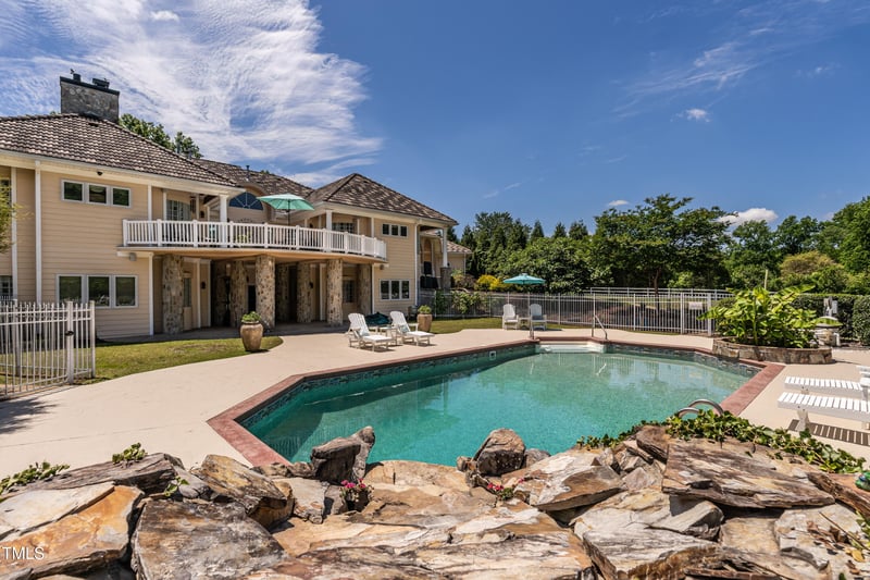4038 Carpenter Pond Rd, Durham, NC 27703