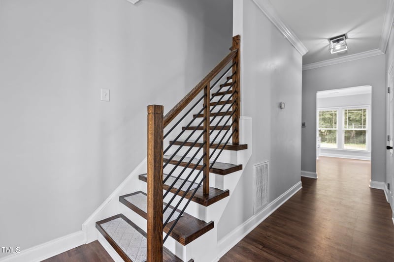 4038 Landover Ln, Raleigh, NC 27616