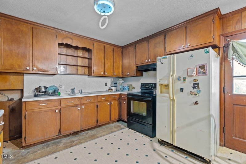 4038 Redwood Rd, Durham, NC 27704