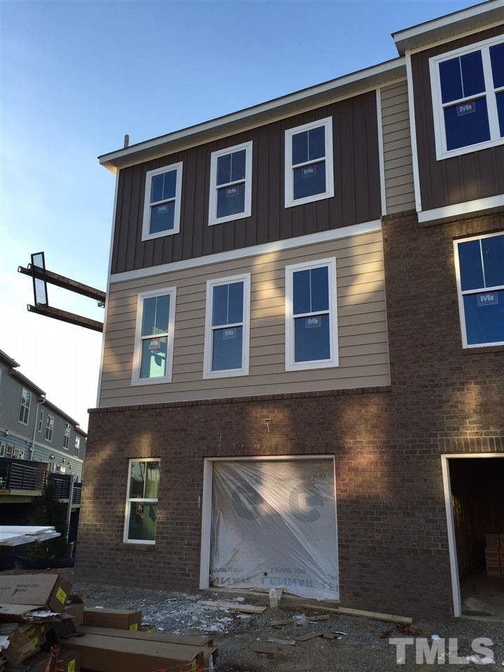 4038 Sykes St, Cary, NC 27519