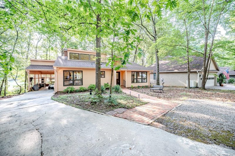 4038 Timber Wolf Cir, Sanford, NC 27332
