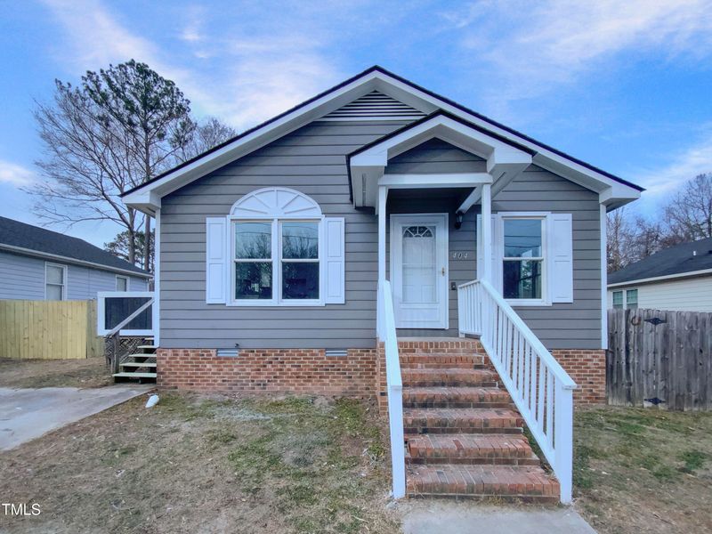 404 W 3rd St, Wendell, NC 27591