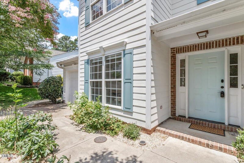 404 Ascott Way, Durham, NC 27713