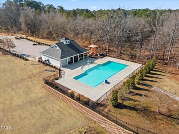 404 Atwood Dr, Holly Springs, NC 27540