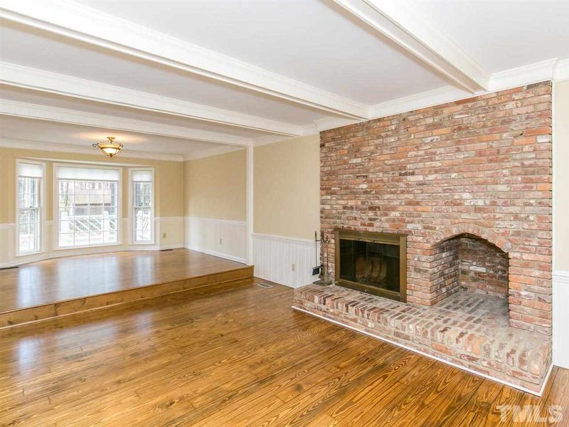 404 Baytree Ln, Raleigh, NC 27615
