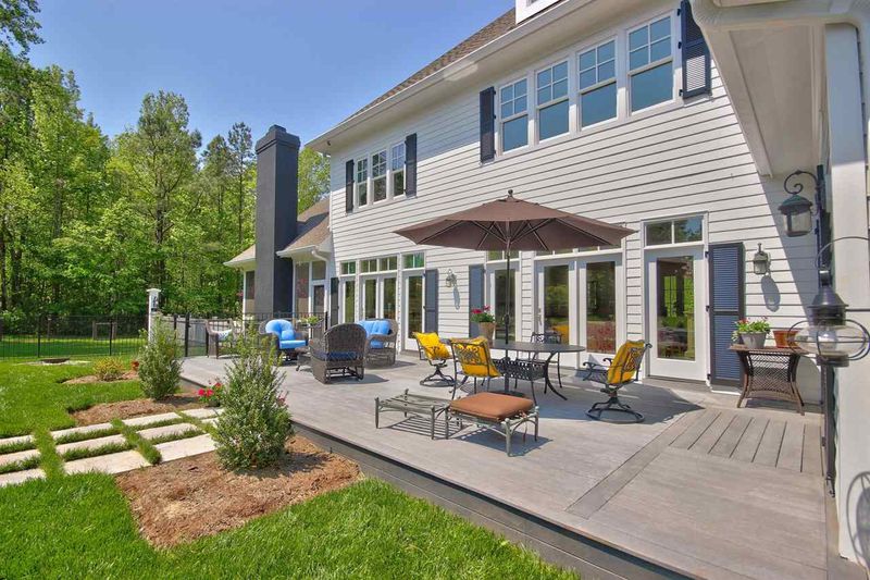 404 Bennett Orchard Trl, Chapel Hill, NC 27516