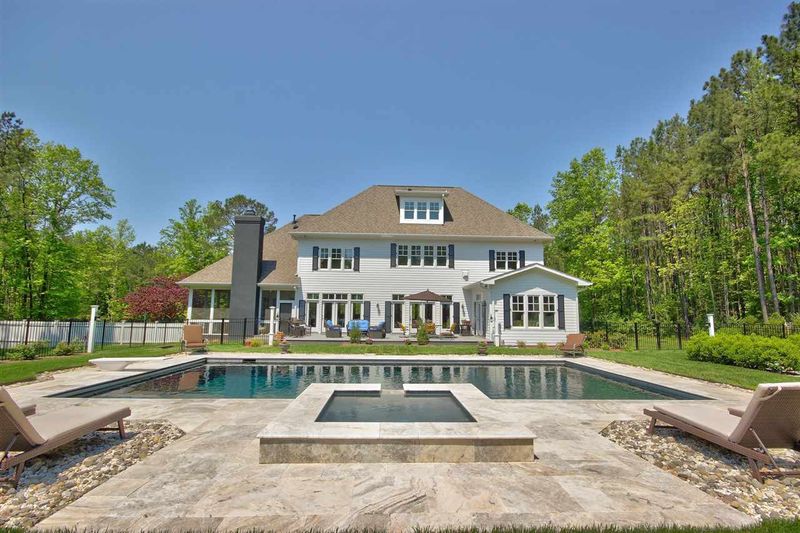 404 Bennett Orchard Trl, Chapel Hill, NC 27516
