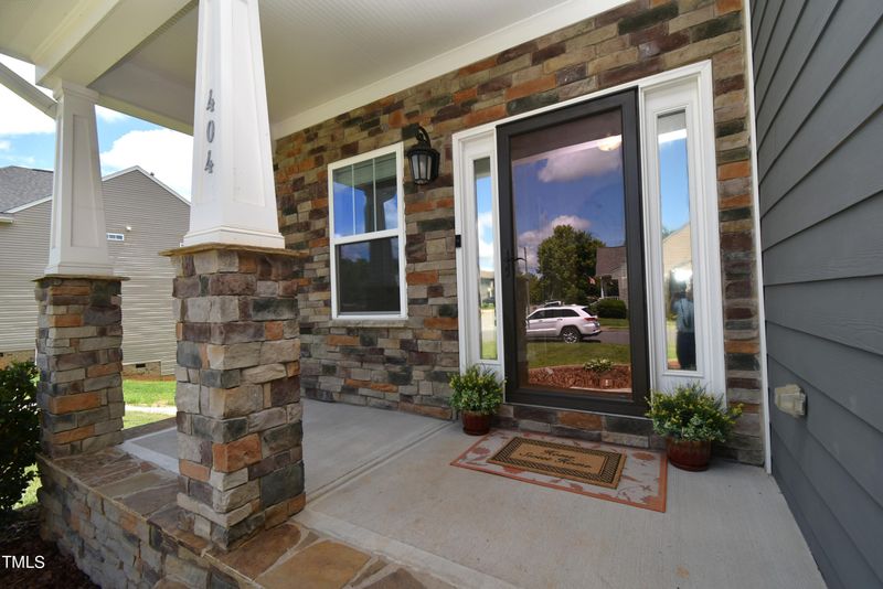 404 Blue Lake Dr, Mebane, NC 27302