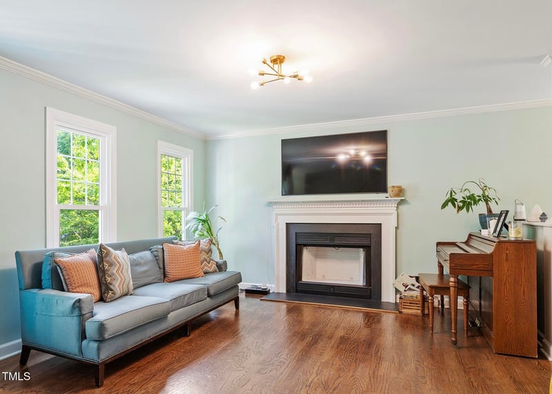404 Cary Pines Dr, Cary, NC 27513
