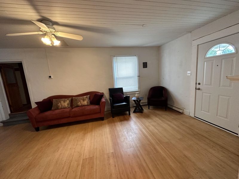 404 Chamberlin Ave, Durham, NC 27704