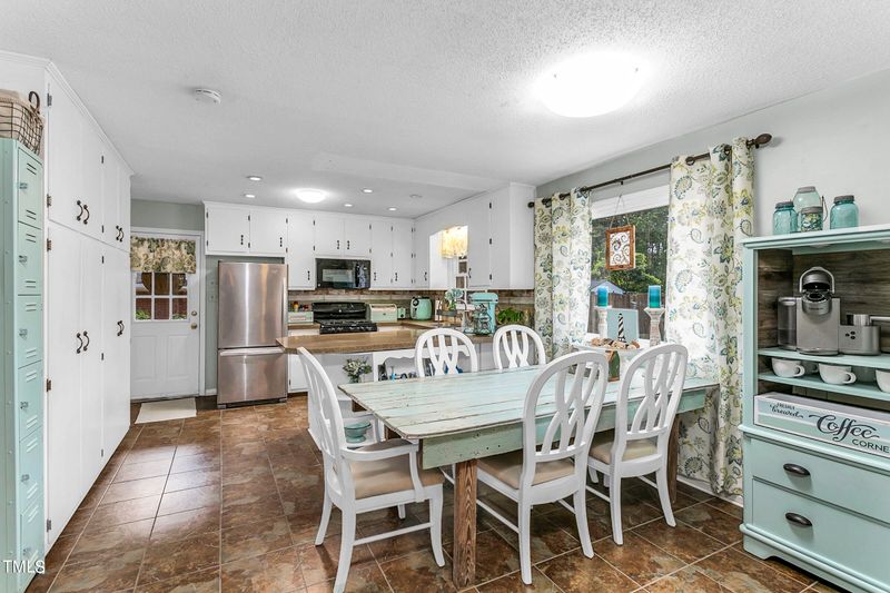 404 Continental Dr, Durham, NC 27712