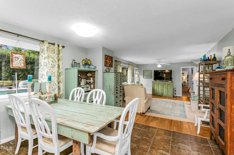 404 Continental Dr, Durham, NC 27712