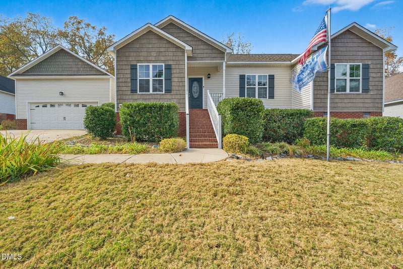 404 Cross Link Dr, Angier, NC 27501