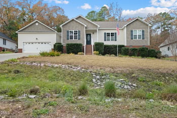 404 Cross Link Dr, Angier, NC 27501