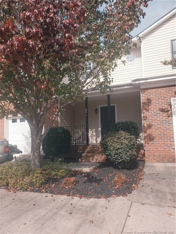 404 Culloden Pl, Hope Mills, NC 28348