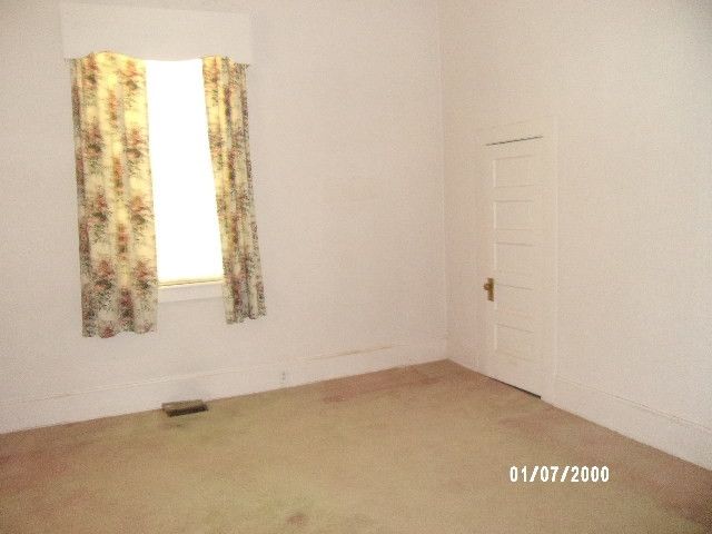404 N Ellis Ave, Dunn, NC 28334